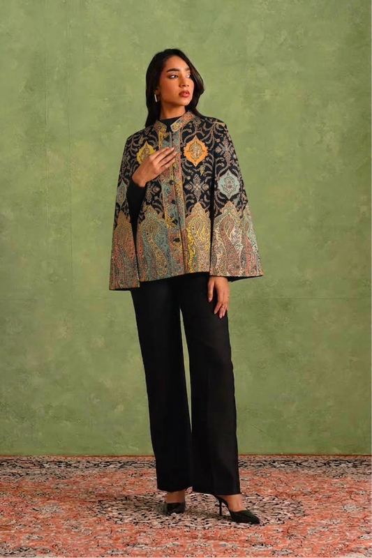 Regal Motif Woven Polywool Cape – Black