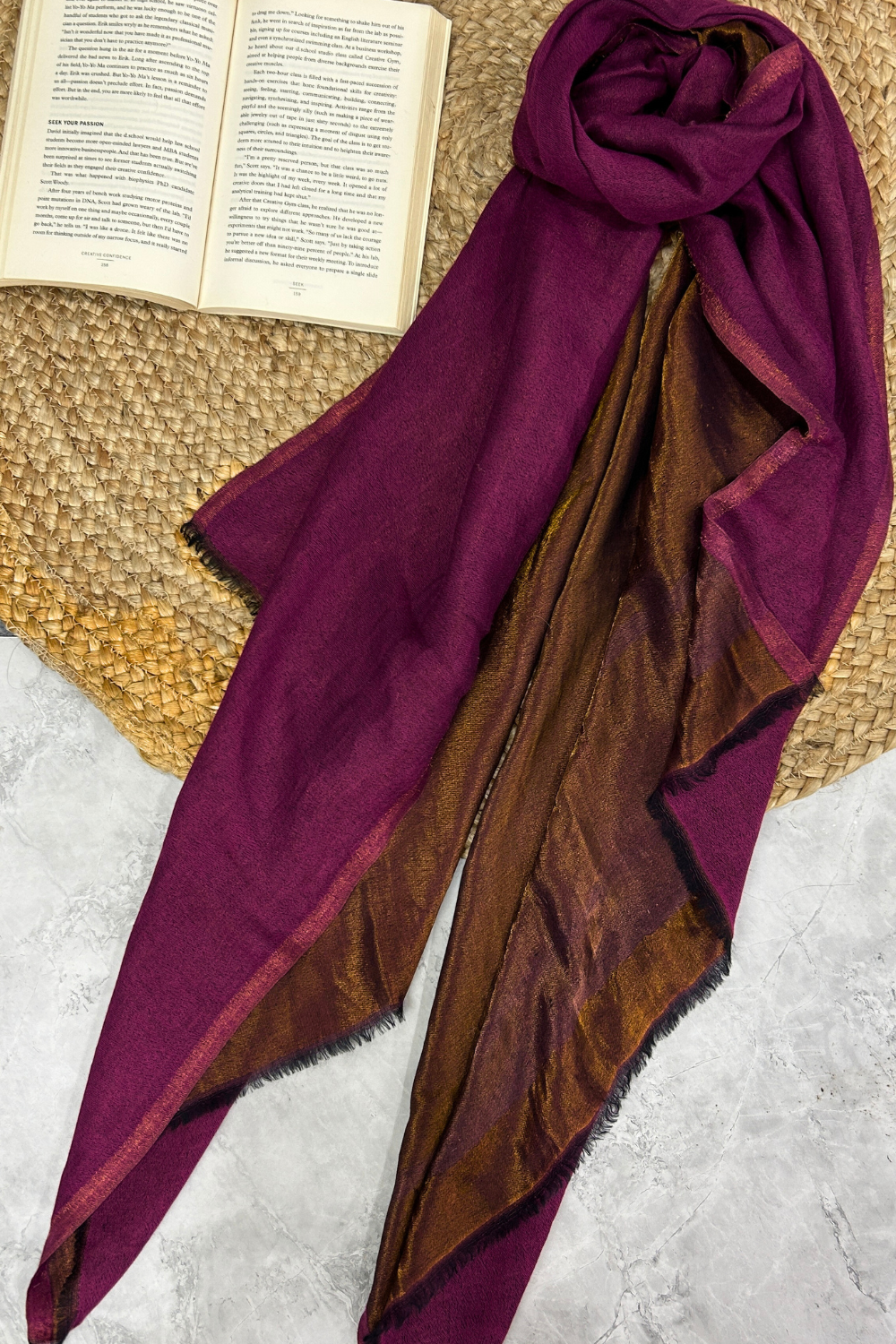 Dual tone fine wool Zari Stole- Megenta