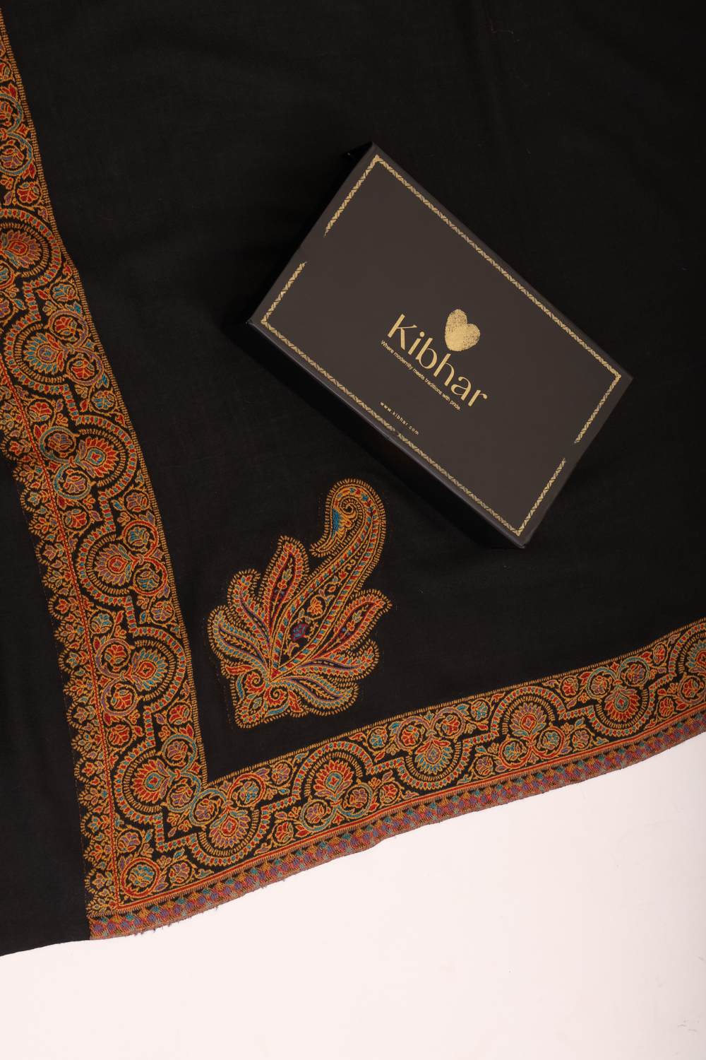 Paisley Elegance Pashmina Lohi -Black (Unisex)